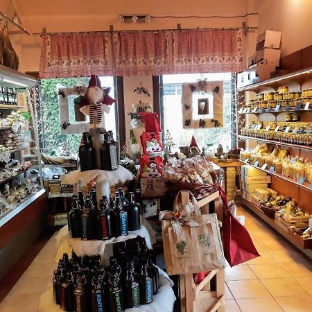Agriturismo Il Pappamerlo Pila  Buitenkant foto