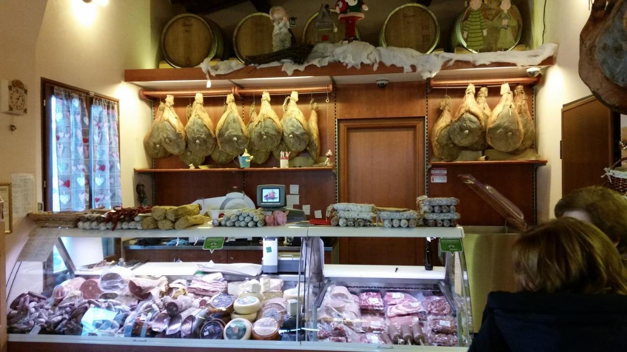 Agriturismo Il Pappamerlo Pila  Buitenkant foto